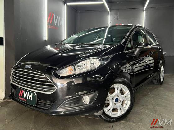 FORD FIESTA 1.6 SE HATCH 16V FLEX 4P POWERSHIFT